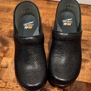 Dansko Women’s Black Floral Shoes